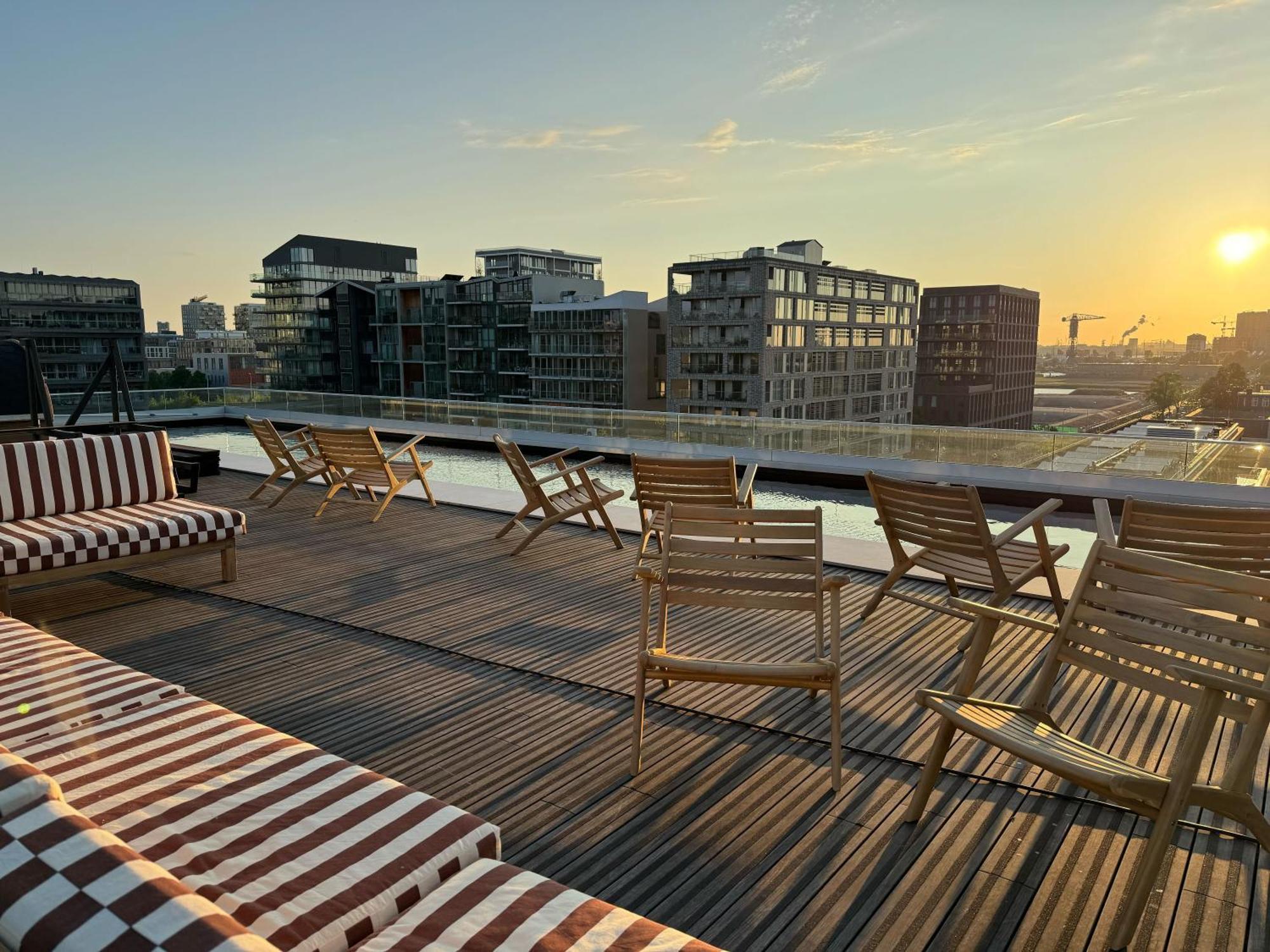 Bob W Amsterdam Noord Aparthotel Exterior foto